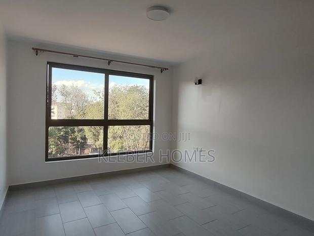3bdrm Apartment in Lavington for sale