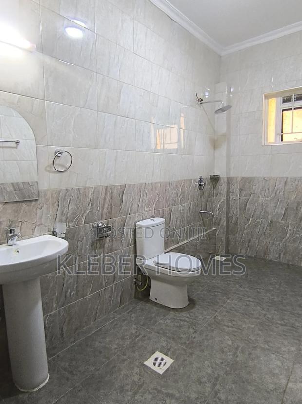 4bdrm Mansion in Ruiru for sale
