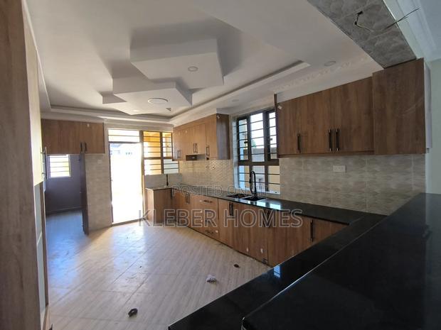 4bdrm Townhouse/Terrace in Ruiru for sale