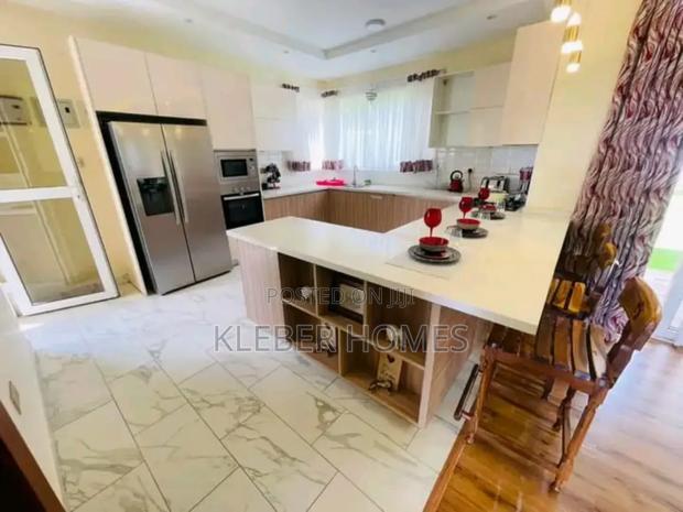 4bdrm Townhouse/Terrace in Kiambu Rod, Runda for sale