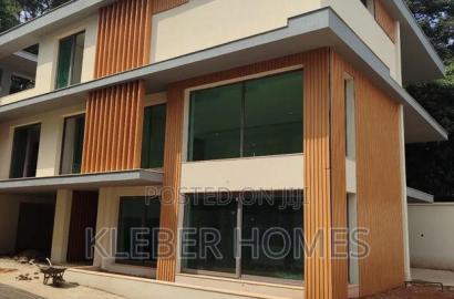 5bdrm Villa in Lavington for sale