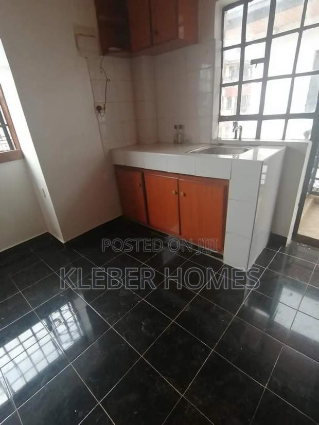 20bdrm Block of Flats in Ruaka for sale