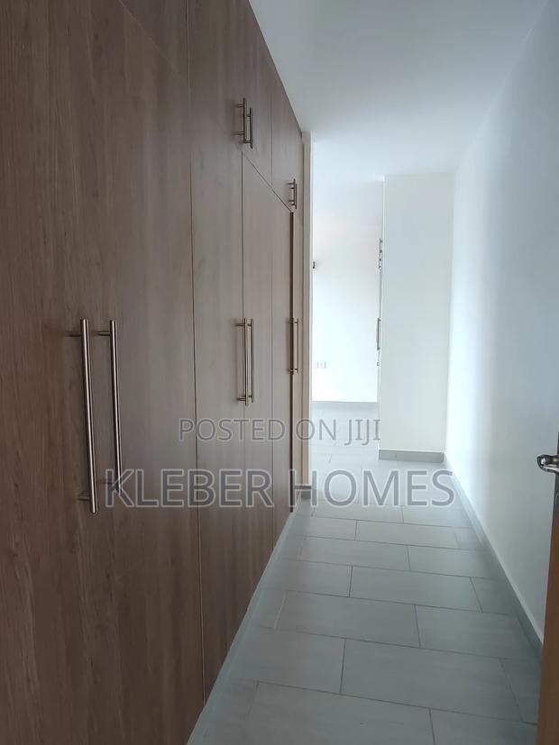 2bdrm Apartment in Lavington for sale