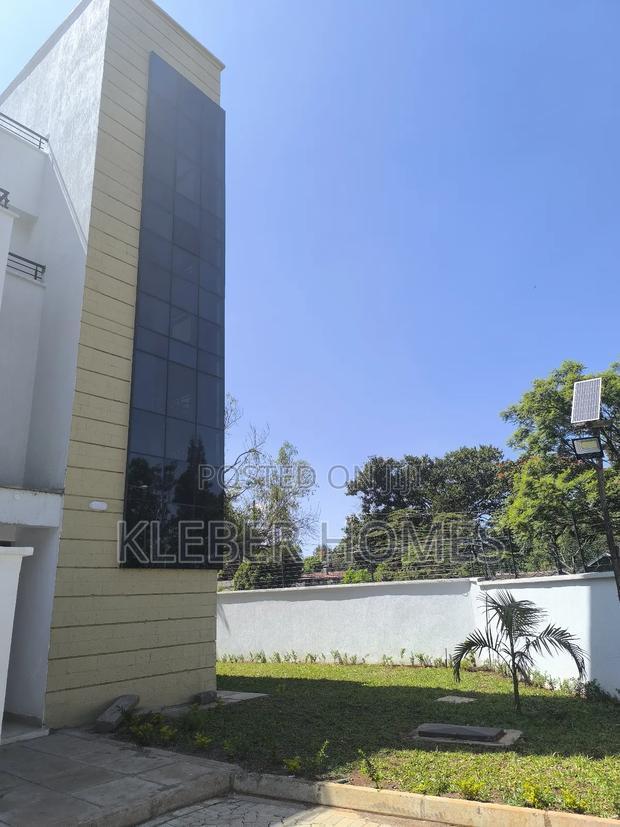 4bdrm Townhouse/Terrace in Lavington for sale