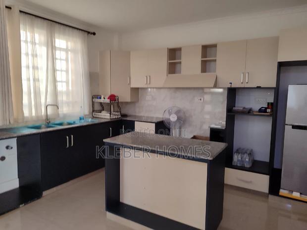 4bdrm Villa in Kitengela for sale