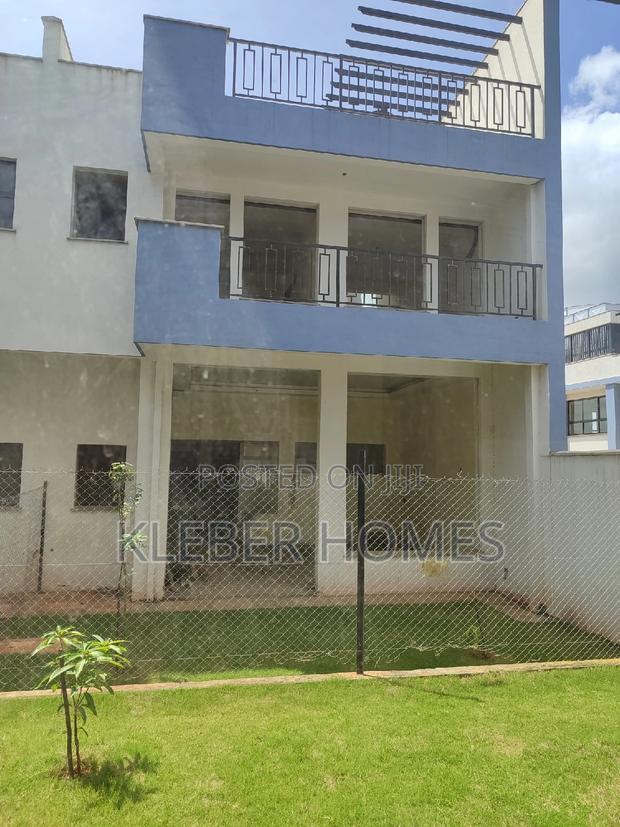 4bdrm Townhouse/Terrace in Langata for sale
