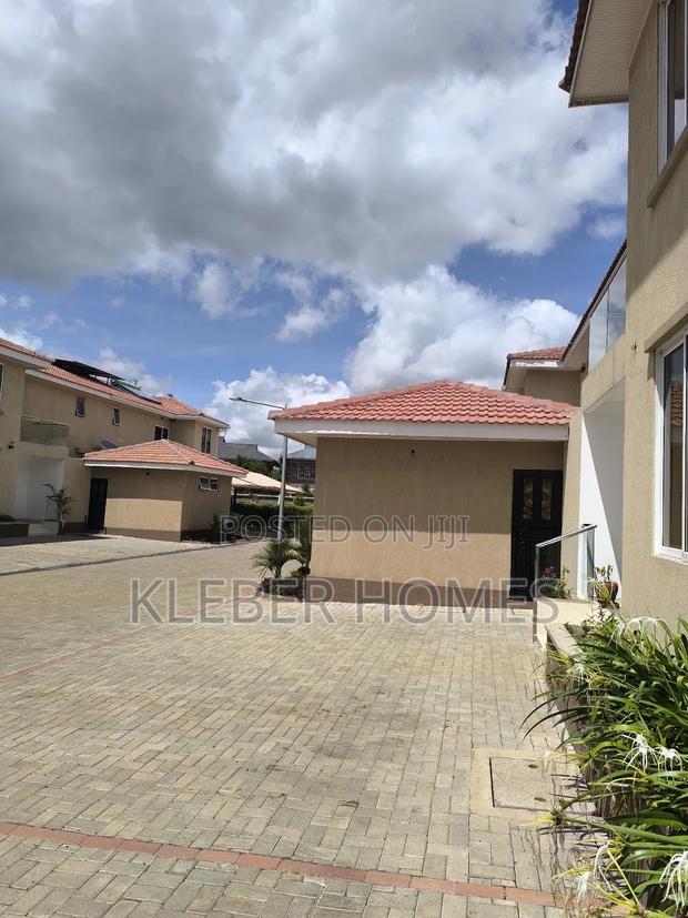 4bdrm Townhouse/Terrace in Rongai for sale