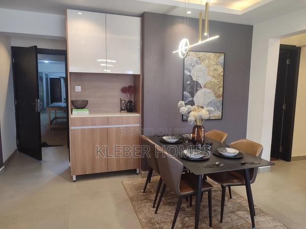 3bdrm Apartment in Parklands for sale