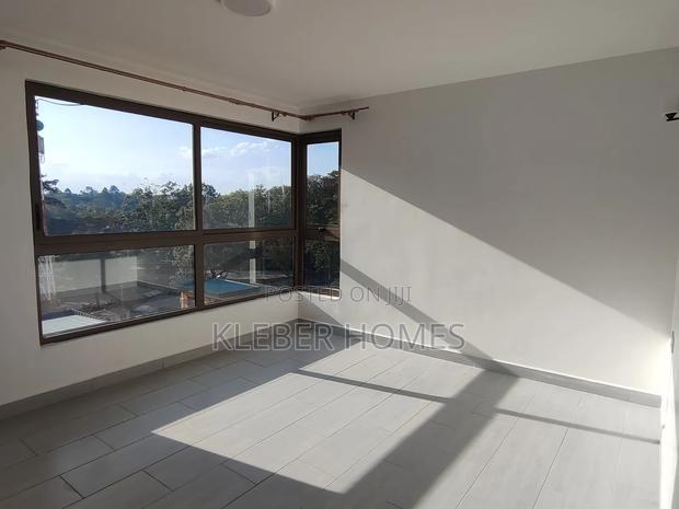 2bdrm Apartment in Lavington for sale