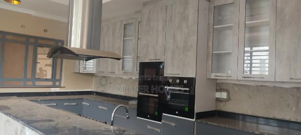 4bdrm Villa in Kiambu Road, Thindigua/Kasarini for sale