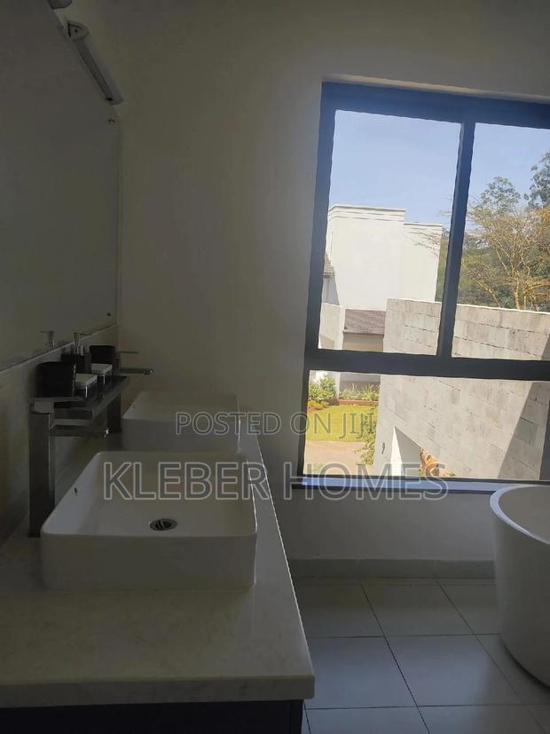 5bdrm Villa in Karen for Sale