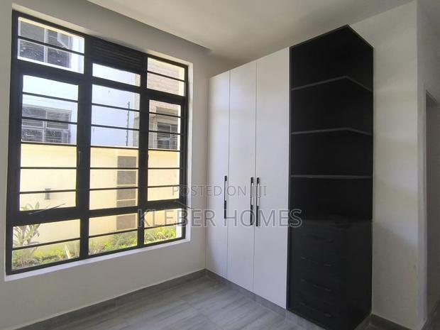 4bdrm Villa in Membley for sale