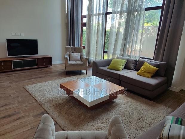 4bdrm Townhouse/Terrace in Langata for sale