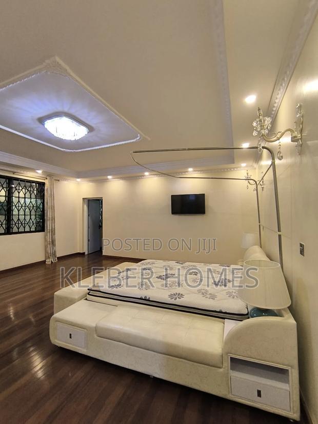 Furnished 5bdrm Mansion In Runda For Sale