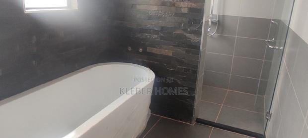 4bdrm Villa in Kiambu Road for Sale