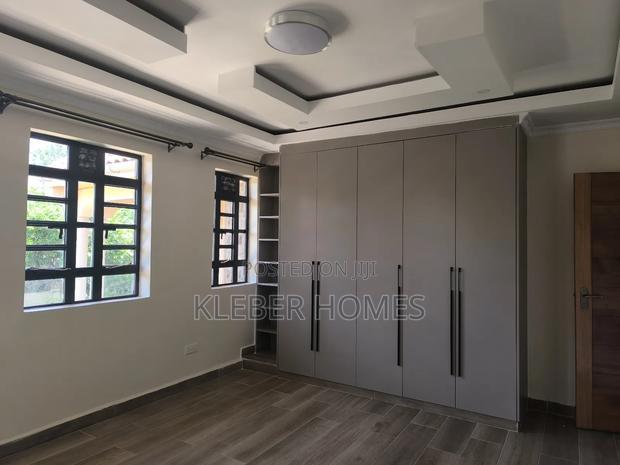 6bdrm Villa in Kitisuru for rent