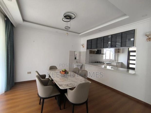 4bdrm Mansion in Migaa Golf Estate, Kiambu / Kiambu for sale