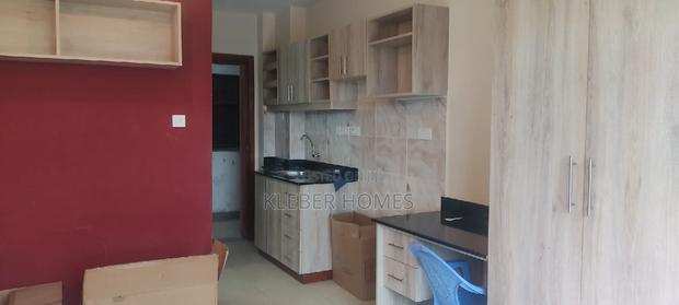 Studio Apartment in Southb for sale