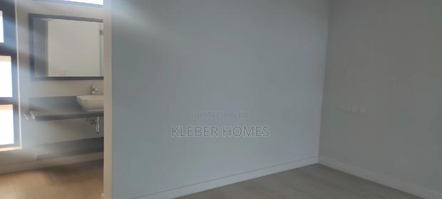 4bdrm Townhouse/Terrace in Lavington for sale