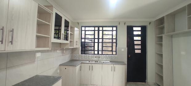 4bdrm Townhouse/Terrace in Nairobi Ndogo, Kikuyu for sale