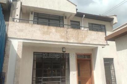 4bdrm Maisonette in South C for sale