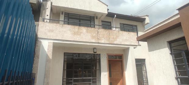 4bdrm Maisonette in South C for sale
