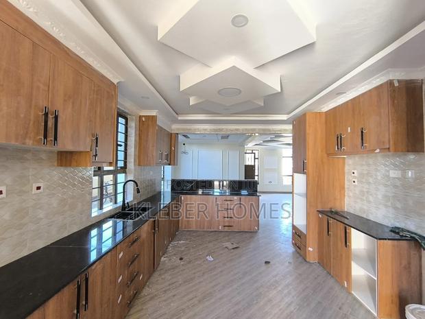 4bdrm Townhouse/Terrace in Ruiru for sale
