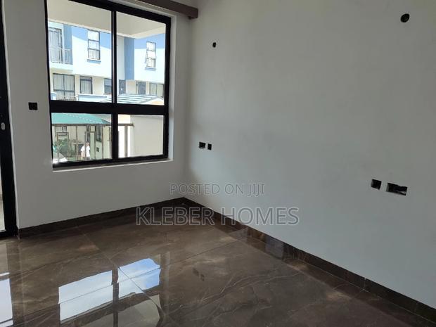 4bdrm Townhouse/Terrace in Langata for sale