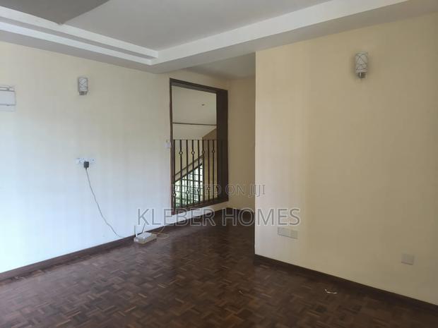 4bdrm Villa in Kitisuru for rent