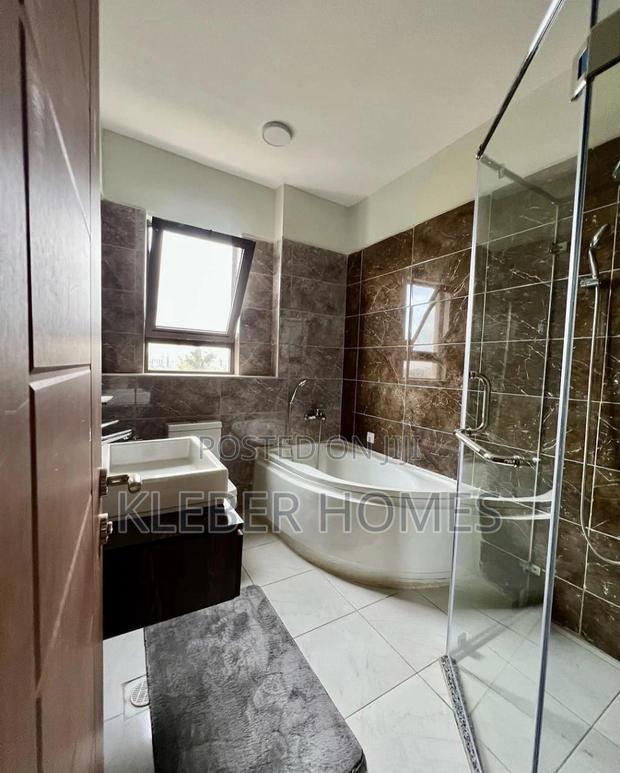 3bdrm Apartment in Kilimani for sale