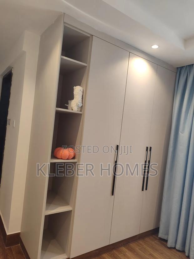 4bdrm Apartment in Parklands for sale