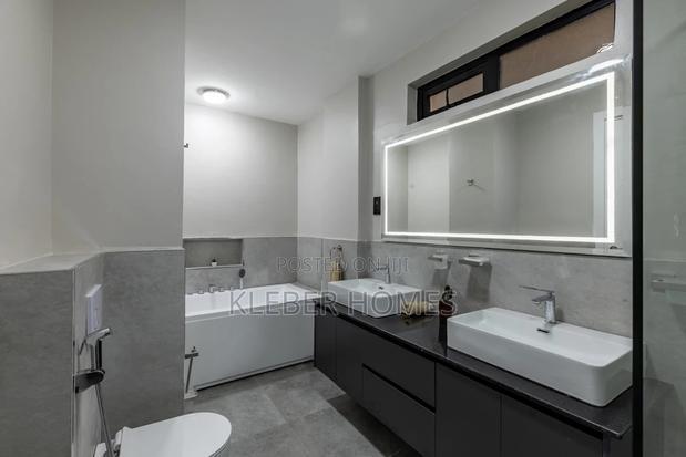 4bdrm Apartment in General Mathenge, Westlands for sale