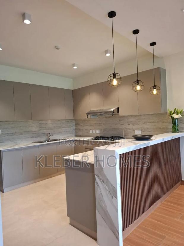 1bdrm Apartment in Riverside for sale