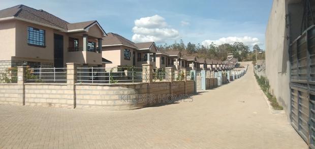 4bdrm Maisonette in Gikambura Kikuyu for sale