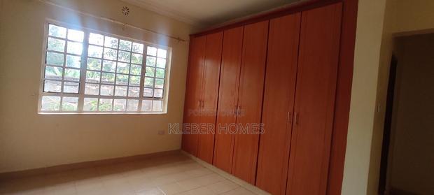3bdrm Maisonette in Kenyatta Road for sale