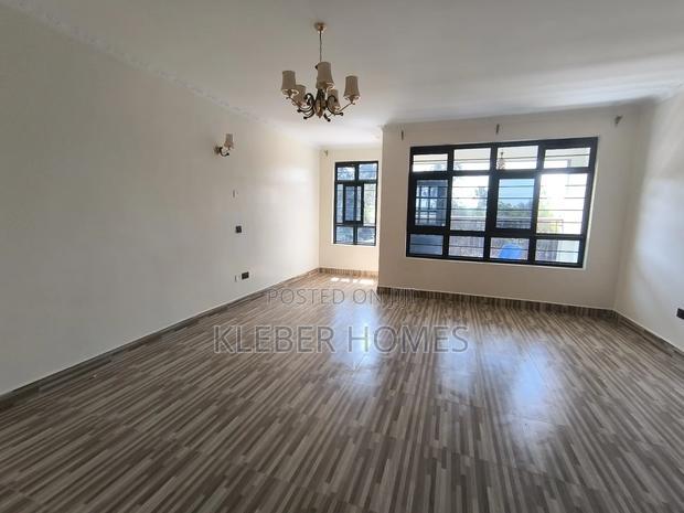 5bdrm Townhouse / Terrace in Karen for rent