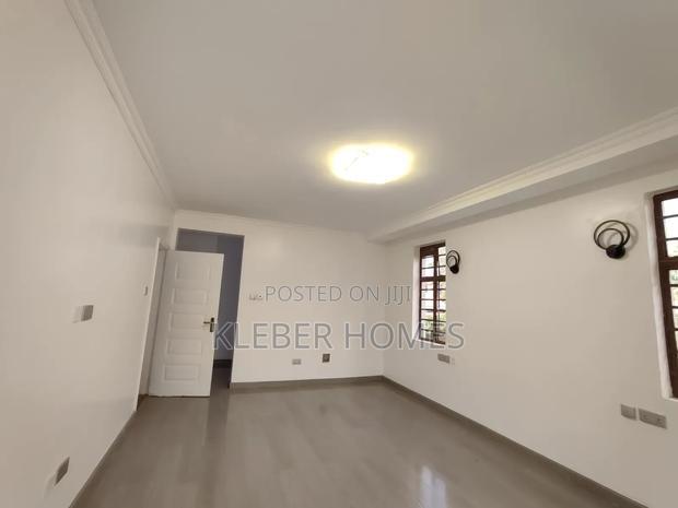4bdrm Townhouse/Terrace in Ondiri, Kikuyu for sale