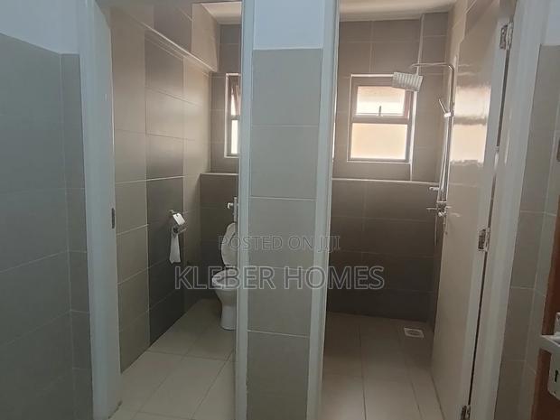 3bdrm Apartment in Uthiru for sale