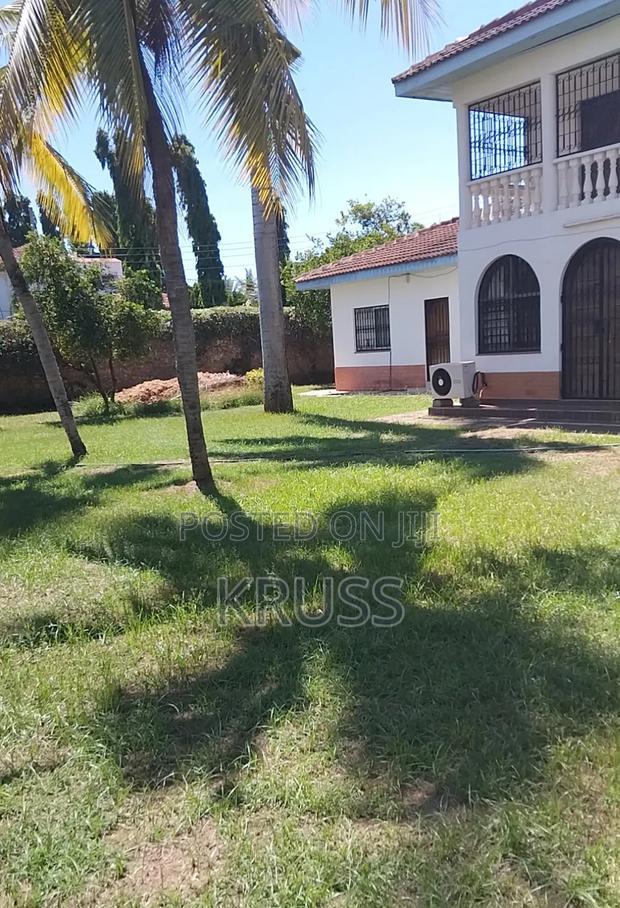 4bdrm Maisonette in Nyali for rent