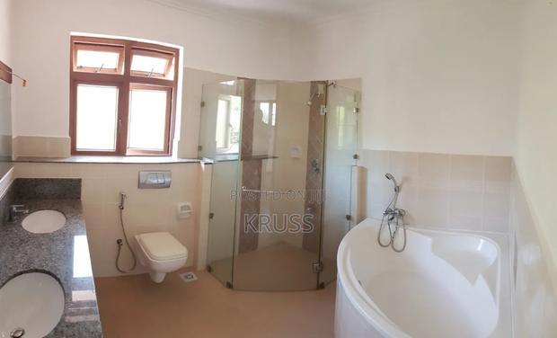 4bdrm Villa in Nyali for sale