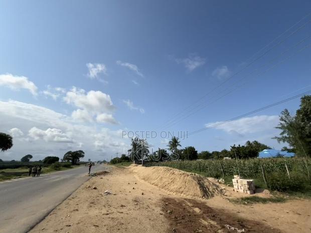 1/8 Plot for Sale in Sheriani Near Pazuri Junction Ls199