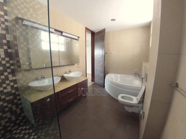 4bdrm Apartment in Nyali for sale