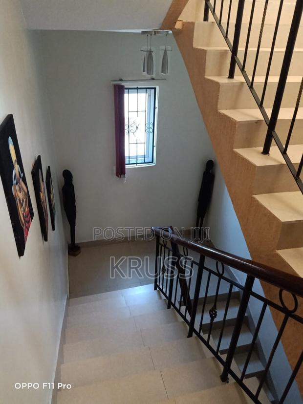 5bdrm Maisonette in Nyali Mkomani for sale