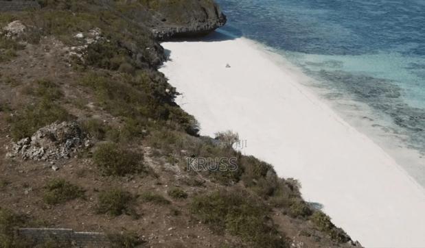 1.35 Acre Beach Plot for Sale in Vipingo/Kuruwitu (Ls185)