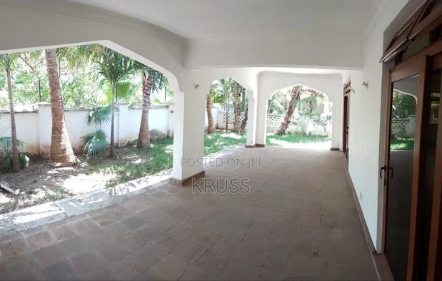4bdrm Villa in Nyali for sale