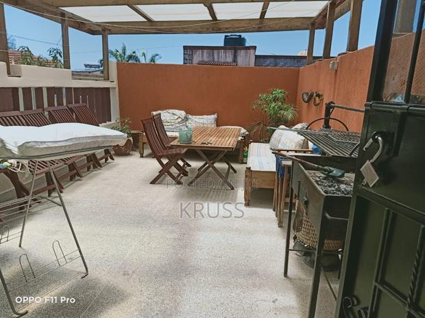 5bdrm Maisonette in Nyali Mkomani for sale