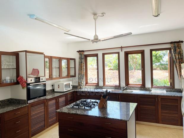 4bdrm Villa in Vipingo for sale