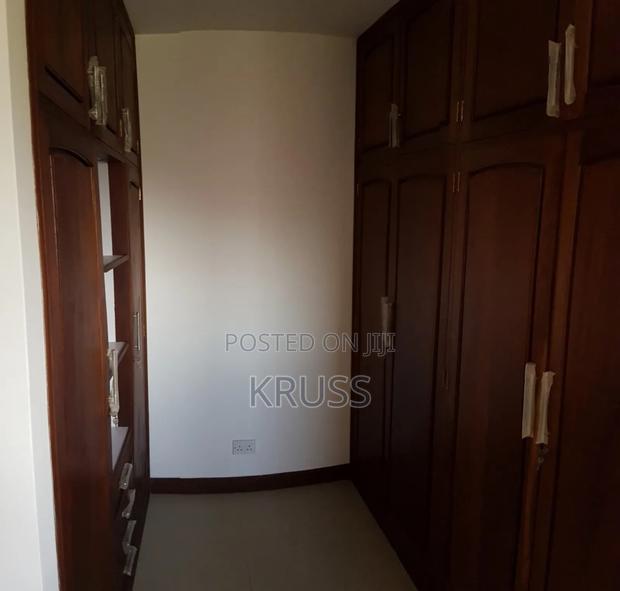 4bdrm Villa in Nyali for sale