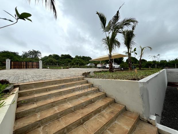 4bdrm Villa in Vipingo for sale