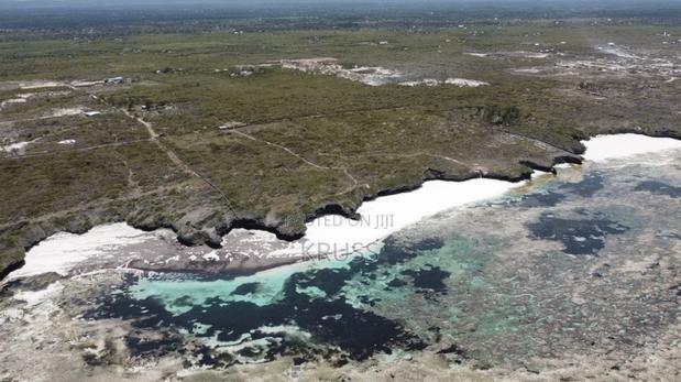 5 Acres Beachfront Plots for Sale in Kilifi Chumani (Roka)